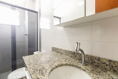 Banheiro de apartamento para alugar com 2 quartos, 48m² em Tatuapé, São Paulo