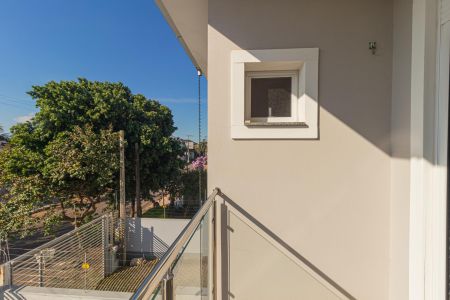 Casa à venda com 2 quartos, 88m² em Igara, Canoas