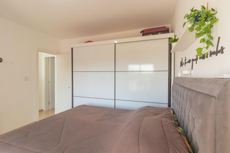 Casa à venda com 2 quartos, 88m² em Igara, Canoas