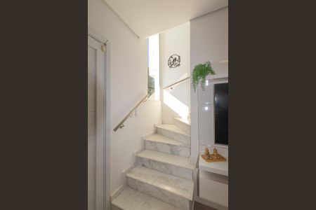 Casa à venda com 88m², 2 quartos e 2 vagas