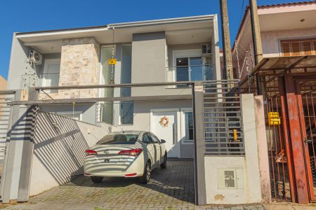 Casa à venda com 88m², 2 quartos e 2 vagas