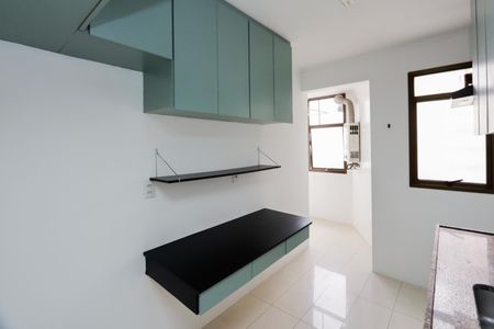 Apartamento à venda com 2 quartos, 65m² em Nova Piraju, São Paulo