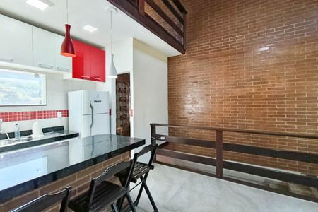 Casa para alugar com 160m², 3 quartos e 2 vagas Casa para alugar com 160m², 3 quartos e 2 vagasSala
