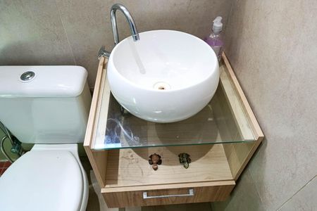 Casa para alugar com 160m², 3 quartos e 2 vagas Casa para alugar com 160m², 3 quartos e 2 vagasBanheiro