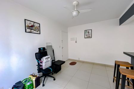Apartamento à venda com 50m², 1 quarto e 1 vagaSala