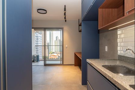 Cozinha de kitnet/studio à venda com 1 quarto, 25m² em Santo Amaro, São Paulo