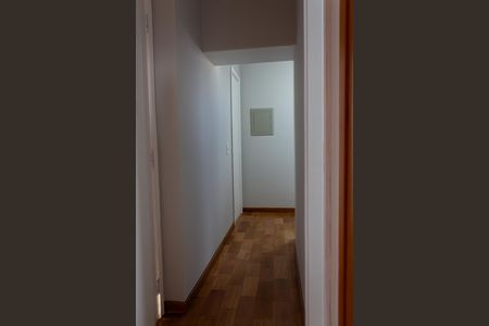 Apartamento à venda com 81m², 2 quartos e 1 vaga Apartamento à venda com 81m², 2 quartos e 1 vagaCorredor da Suíte