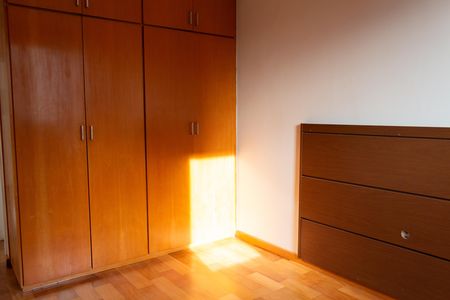 Apartamento à venda com 81m², 2 quartos e 1 vaga Apartamento à venda com 81m², 2 quartos e 1 vagaSuíte