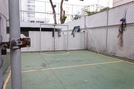 Apartamento à venda com 81m², 2 quartos e 1 vaga Apartamento à venda com 81m², 2 quartos e 1 vagaÁrea Comum - Quadra
