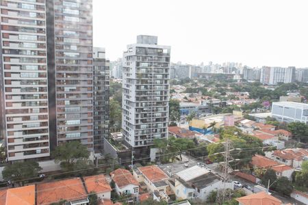 Apartamento à venda com 81m², 2 quartos e 1 vaga Apartamento à venda com 81m², 2 quartos e 1 vagaVista da Sala