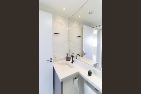 Banheiro  de apartamento para alugar com 2 quartos, 37m² em Sacoma, São Paulo