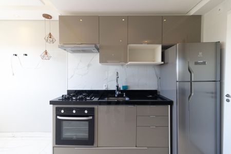Cozinha  de apartamento para alugar com 2 quartos, 37m² em Sacoma, São Paulo