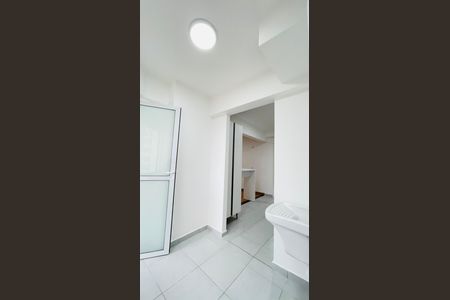 Área de Serviço de apartamento para alugar com 2 quartos, 82m² em Parque Esplanada do Embu, Embu das Artes