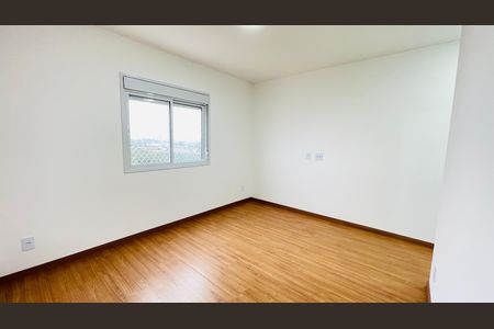 Apartamento para alugar com 82m², 2 quartos e 3 vagasQuarto