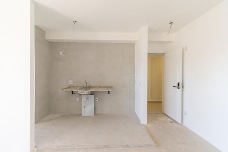 Cozinha  de apartamento à venda com 2 quartos, 59m² em Liberdade, São Paulo