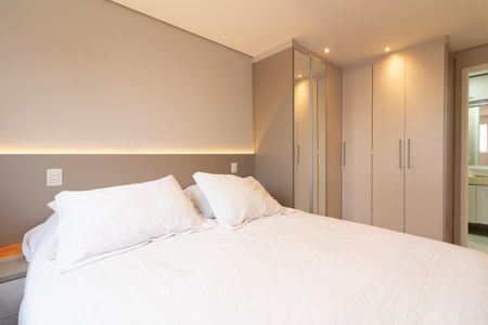 Apartamento à venda com 58m², 2 quartos e 1 vagaQuarto 2