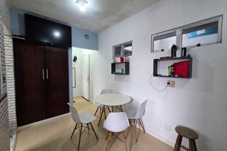 Studio para alugar com 34m², 1 quarto e 1 vaga Studio para alugar com 34m², 1 quarto e 1 vagaSala
