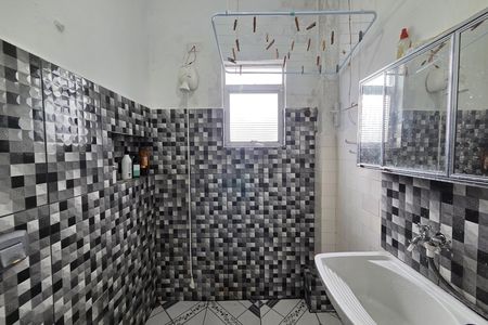 Studio para alugar com 34m², 1 quarto e 1 vaga Studio para alugar com 34m², 1 quarto e 1 vagaBanheiro