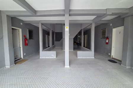 Área comum de kitnet/studio para alugar com 1 quarto, 34m² em Jardim Imperador, Praia Grande