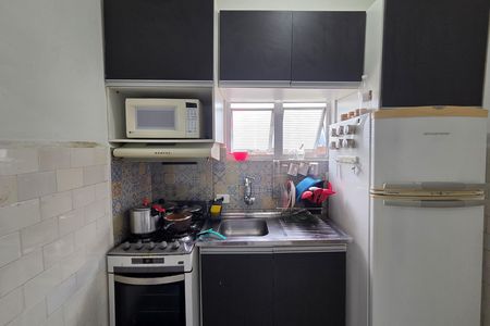 Studio para alugar com 34m², 1 quarto e 1 vaga Studio para alugar com 34m², 1 quarto e 1 vagaCozinha