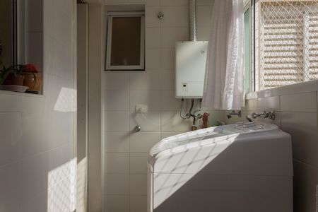 Apartamento à venda com 103m², 3 quartos e 1 vaga Apartamento à venda com 103m², 3 quartos e 1 vagaÁrea de Serviço
