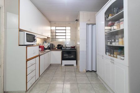 Cozinha de casa à venda com 3 quartos, 130m² em Cristal, Porto Alegre
