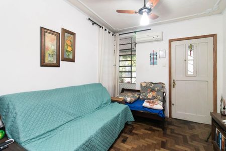 Casa à venda com 3 quartos, 130m² em Cristal, Porto Alegre