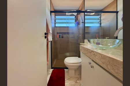 Apartamento à venda com 52m², 2 quartos e 1 vagaBanheiro 