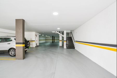 Garagem de apartamento à venda com 3 quartos, 96m² em Vila Pires, Santo André