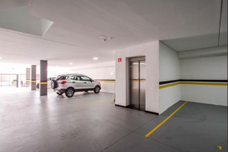 Garagem de apartamento à venda com 3 quartos, 96m² em Vila Pires, Santo André