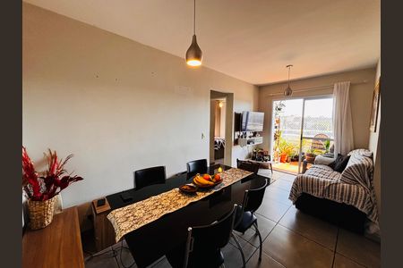 Sala de apartamento para alugar com 2 quartos, 55m² em Conceicao, Osasco