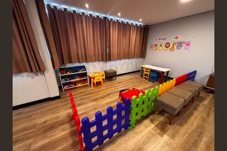 Apartamento para alugar com 2 quartos, 55m² em Conceicao, Osasco