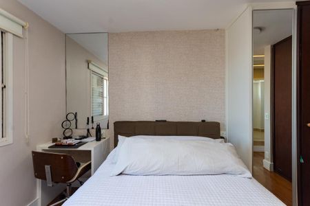 Apartamento à venda com 136m², 3 quartos e 2 vagas Apartamento à venda com 136m², 3 quartos e 2 vagasQuarto 2 Suíte