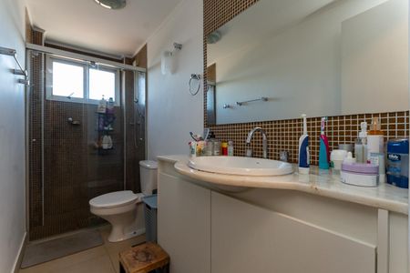 Apartamento à venda com 136m², 3 quartos e 2 vagas Apartamento à venda com 136m², 3 quartos e 2 vagasBanheiro Social