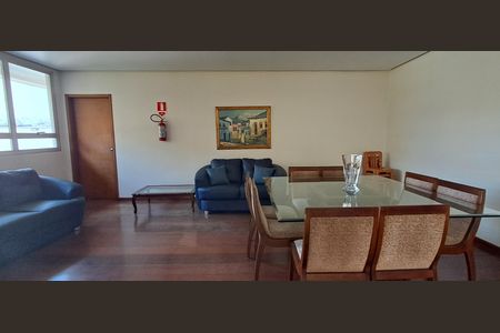 Apartamento à venda com 136m², 3 quartos e 2 vagas