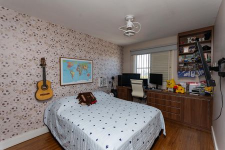 Apartamento à venda com 136m², 3 quartos e 2 vagas Apartamento à venda com 136m², 3 quartos e 2 vagasQuarto 1