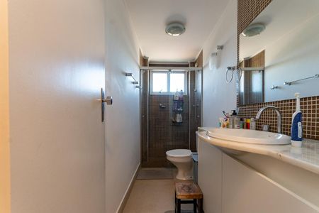 Apartamento à venda com 136m², 3 quartos e 2 vagas Apartamento à venda com 136m², 3 quartos e 2 vagasBanheiro Social