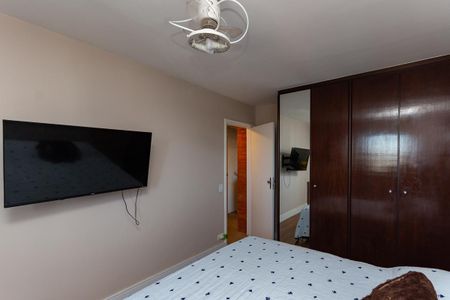 Apartamento à venda com 136m², 3 quartos e 2 vagas Apartamento à venda com 136m², 3 quartos e 2 vagasQuarto 1