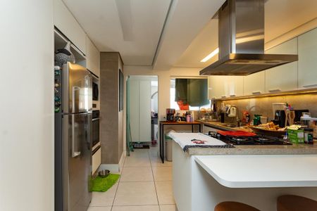 Apartamento à venda com 136m², 3 quartos e 2 vagas Apartamento à venda com 136m², 3 quartos e 2 vagasCozinha