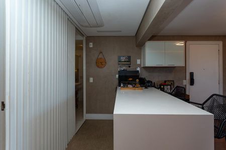 Apartamento à venda com 136m², 3 quartos e 2 vagas Apartamento à venda com 136m², 3 quartos e 2 vagasSala