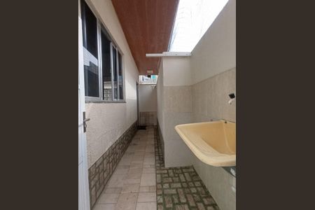 Área de Serviço de casa para alugar com 1 quarto, 25m² em Piam, Belford Roxo