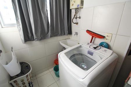 Área de Serviço de apartamento para alugar com 2 quartos, 52m² em Taquara, Rio de Janeiro