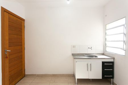 Cozinha de kitnet/studio para alugar com 1 quarto, 21m² em Mooca, São Paulo