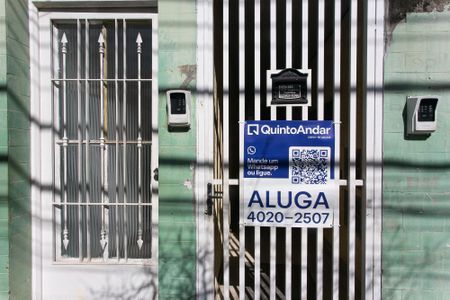 Studio para alugar com 21m², 1 quarto e sem vaga Studio para alugar com 21m², 1 quarto e sem vagaFachada - placa UYLW-371