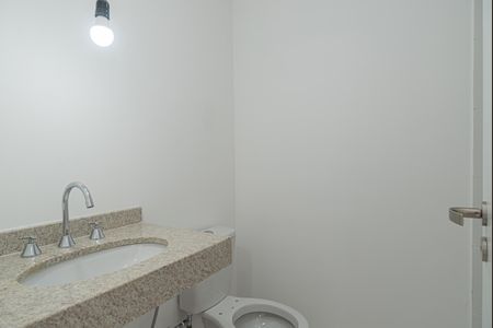 Banheiro de kitnet/studio à venda com 1 quarto, 22m² em Consolação, São Paulo