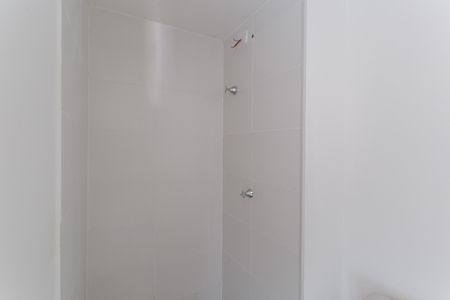 Banheiro de kitnet/studio à venda com 1 quarto, 25m² em Vila Olímpia, São Paulo