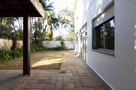Área comum externa de casa à venda com 6 quartos, 472m² em Interlagos, São Paulo
