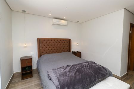 Suíte Master de casa para alugar com 3 quartos, 400m² em Campestre, Santo André
