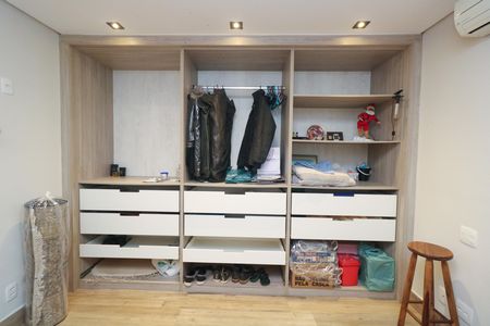 Casa para alugar com 400m², 3 quartos e 5 vagas Casa para alugar com 400m², 3 quartos e 5 vagasSuíte 3