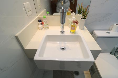 Casa para alugar com 400m², 3 quartos e 5 vagas Casa para alugar com 400m², 3 quartos e 5 vagasBanheiro da Suíte 2